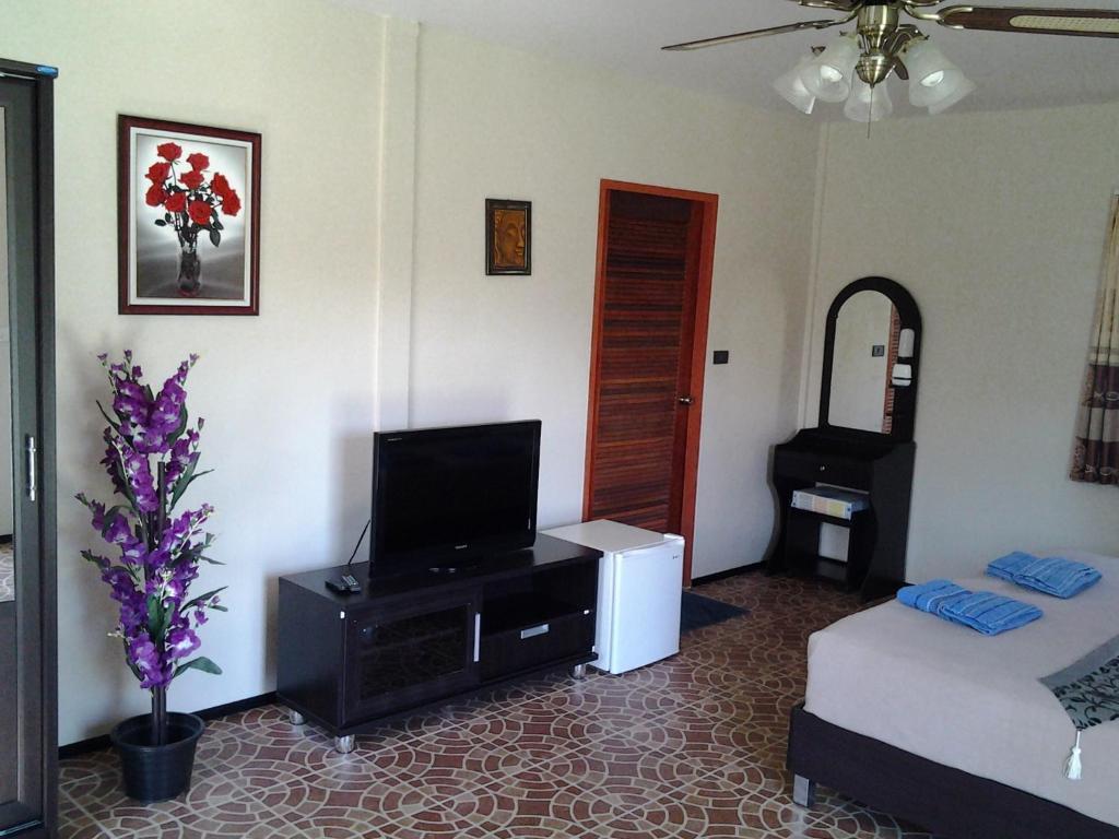 Moon River Resort Ubon Ratchathani Room photo
